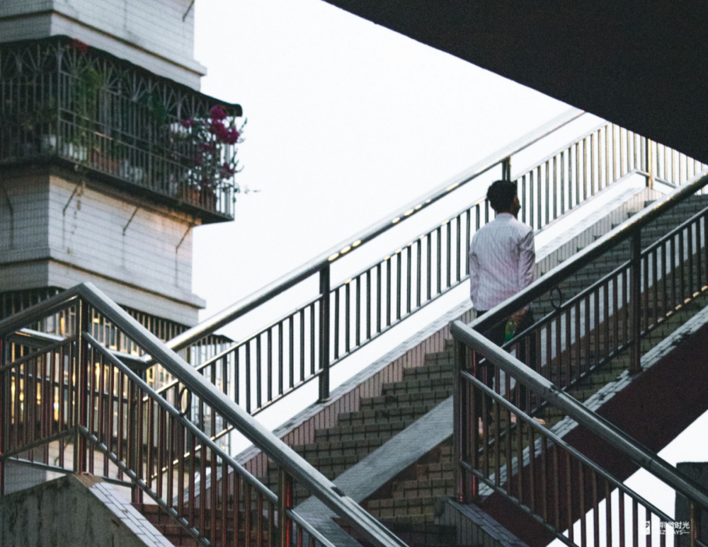 门徒平台登录：为追讨彩礼，闹上法庭的深圳年轻人