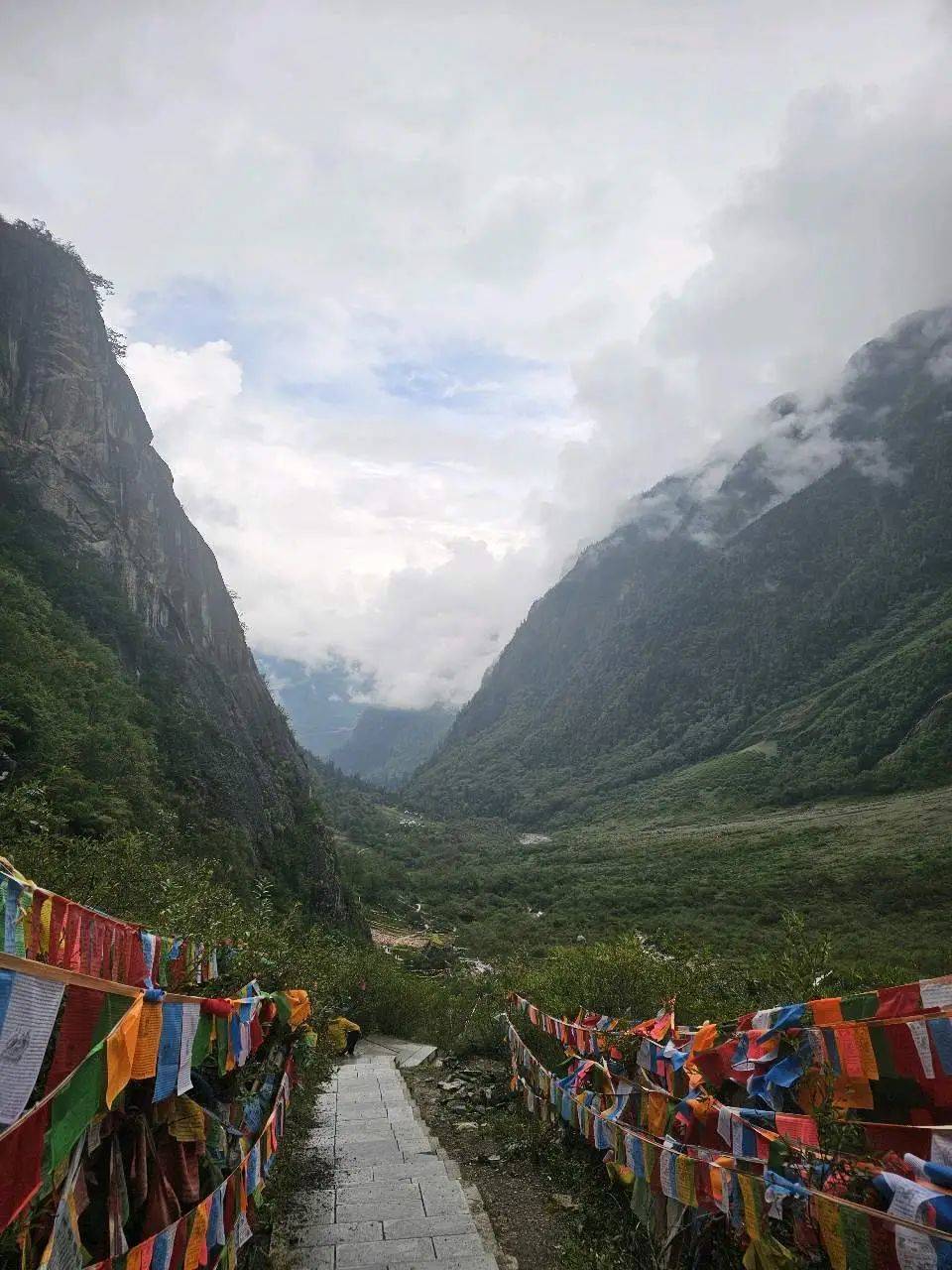 门徒娱乐:天堂在左,雨崩在右