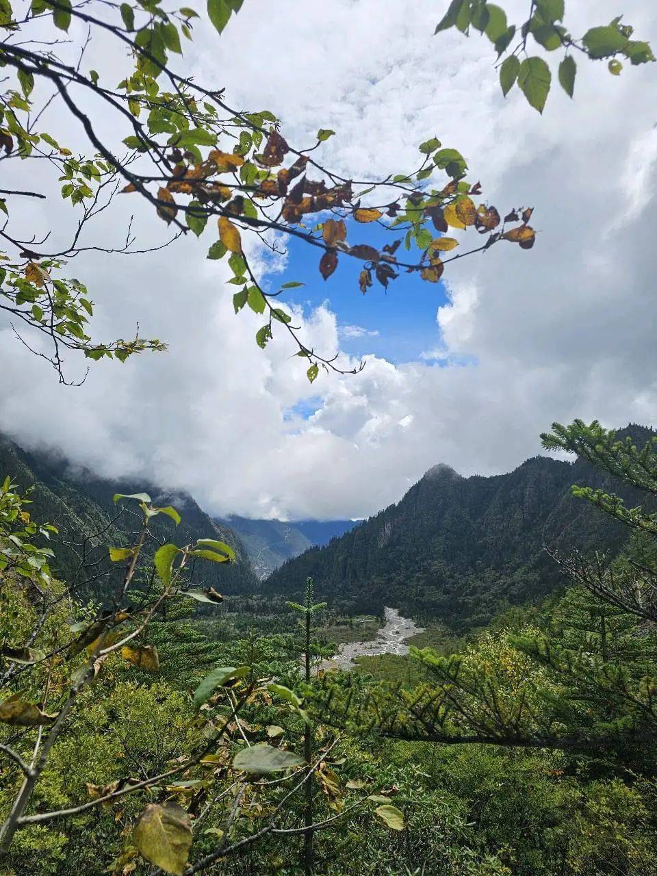 门徒娱乐:天堂在左,雨崩在右